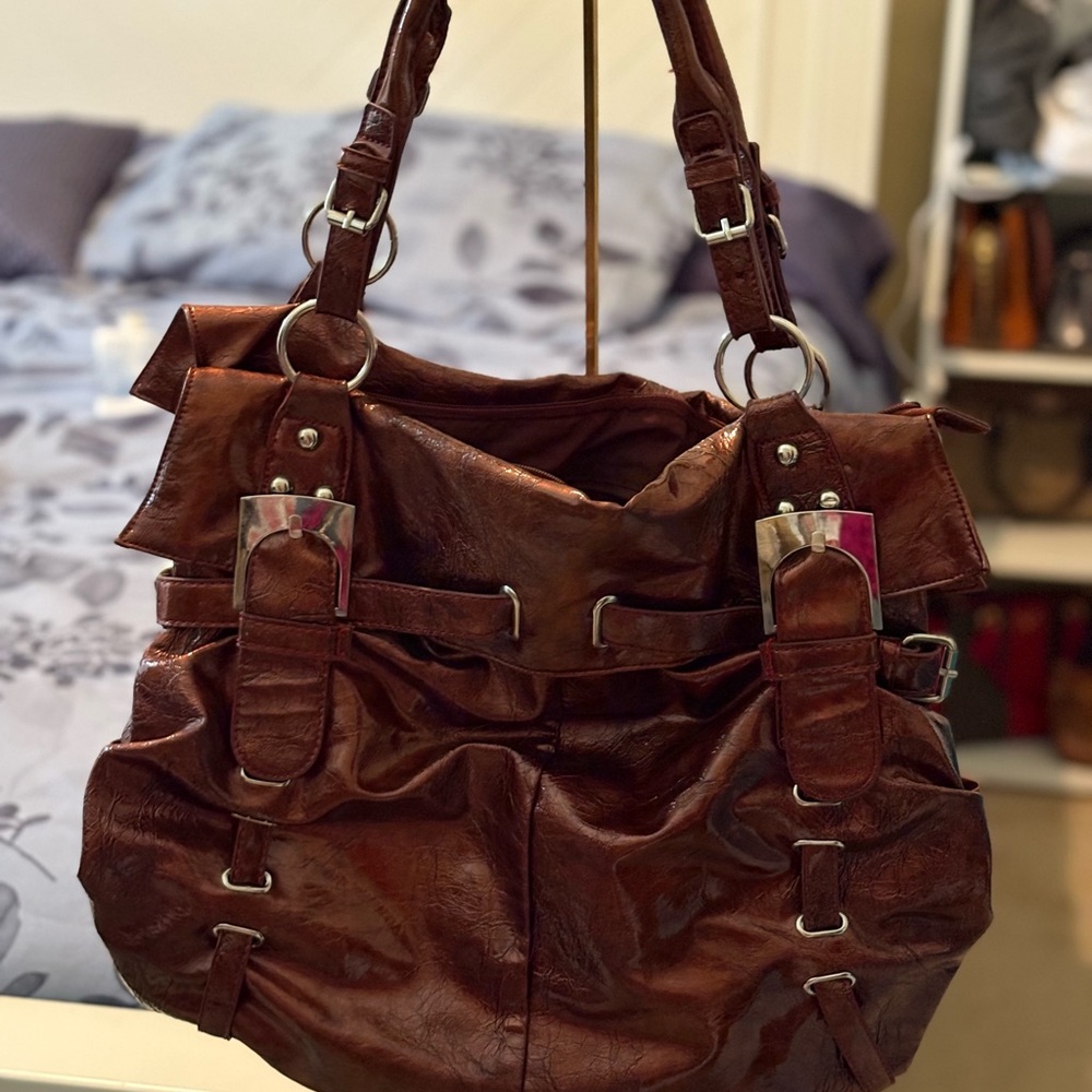 Elegant Burgundy/Brown Patent faux large Leather Women's Bag W/ silver hardware